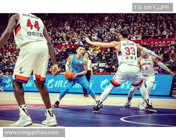 CBA新疆队夺冠精彩瞬间对比韩国篮球赛精彩时刻回顾